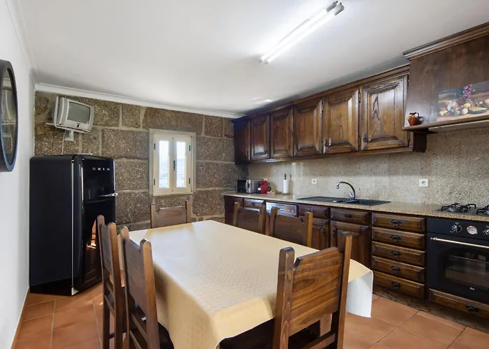 펜션 Casa Do Valado 레센데